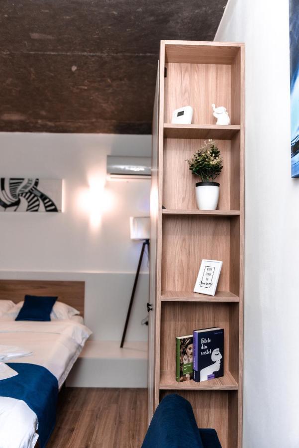 Puzzle Apartaments&Studios Craiova Exterior foto