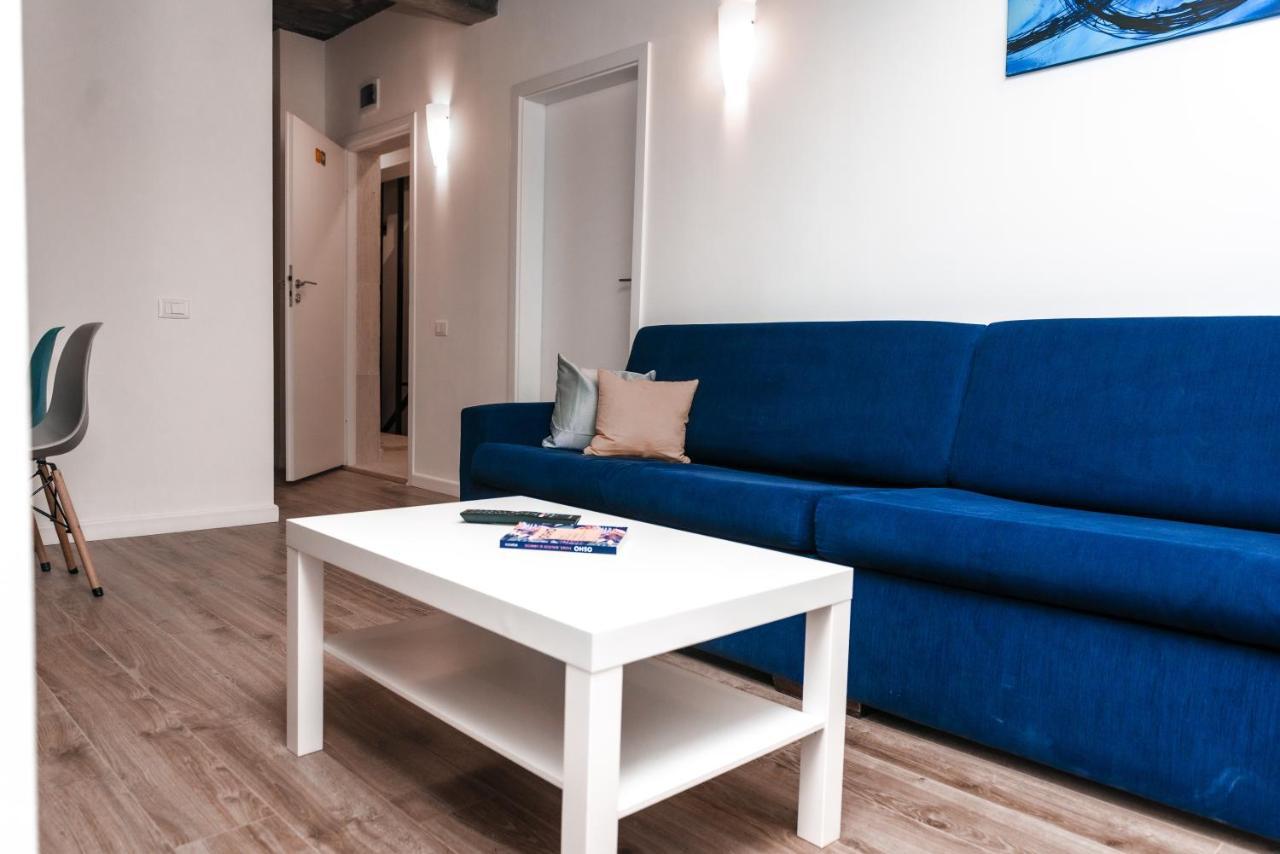 Puzzle Apartaments&Studios Craiova Exterior foto