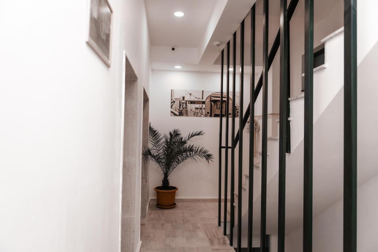 Puzzle Apartaments&Studios Craiova Exterior foto
