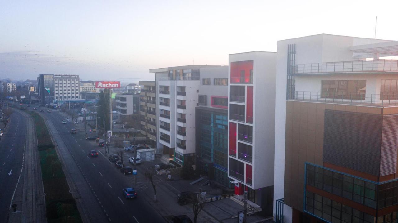Puzzle Apartaments&Studios Craiova Exterior foto