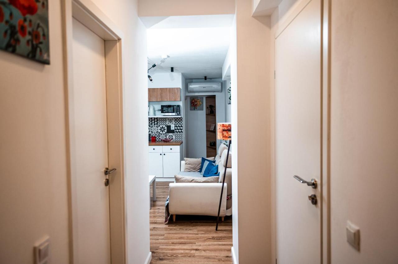 Puzzle Apartaments&Studios Craiova Exterior foto
