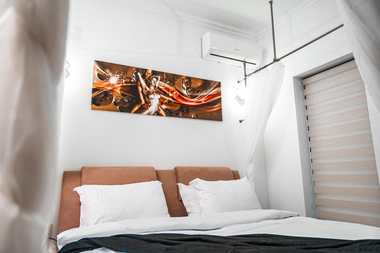 Puzzle Apartaments&Studios Craiova Exterior foto